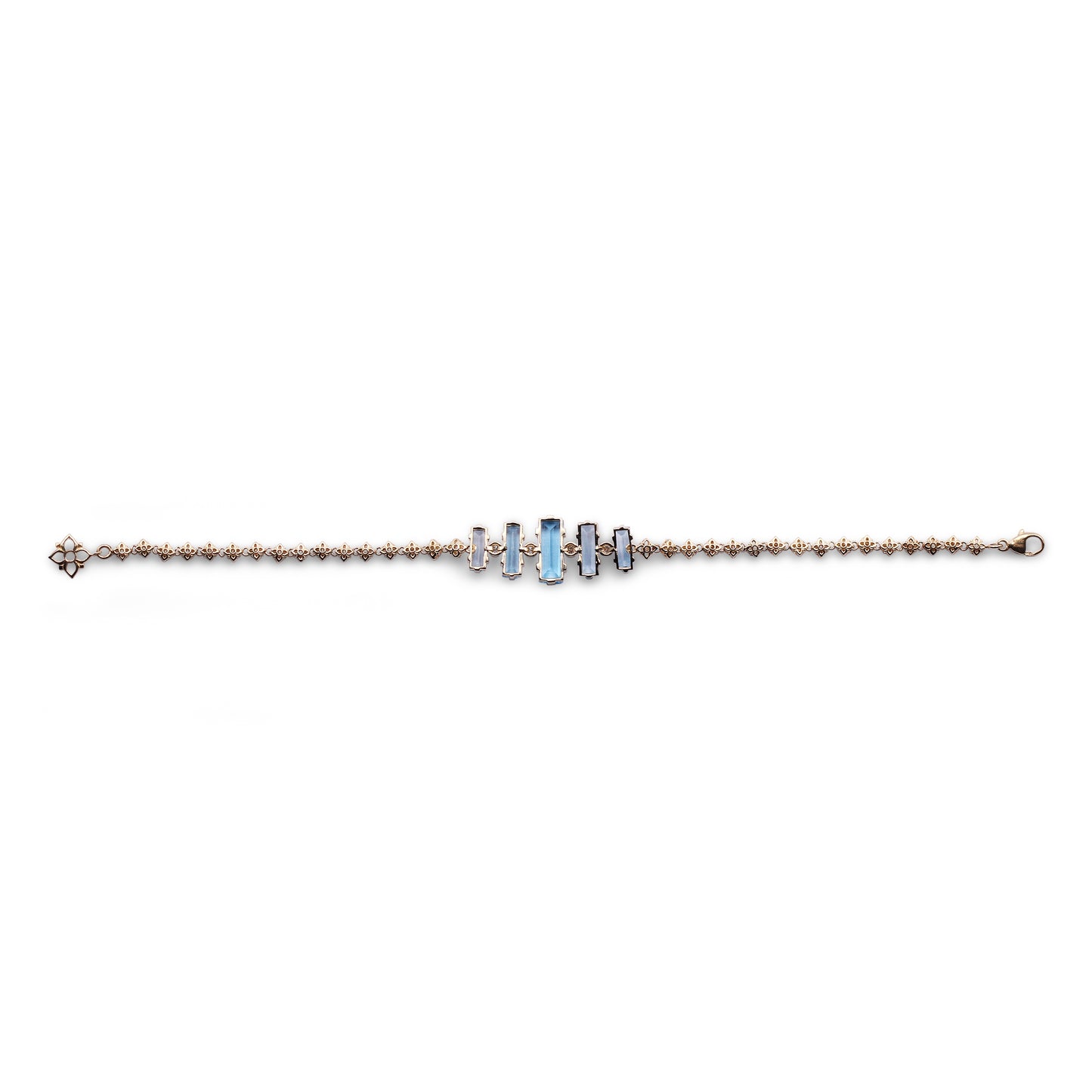 Luxury Aurora Swiss Blue Topaz and 0.15ct Diamond Bracelet in 18K Gold