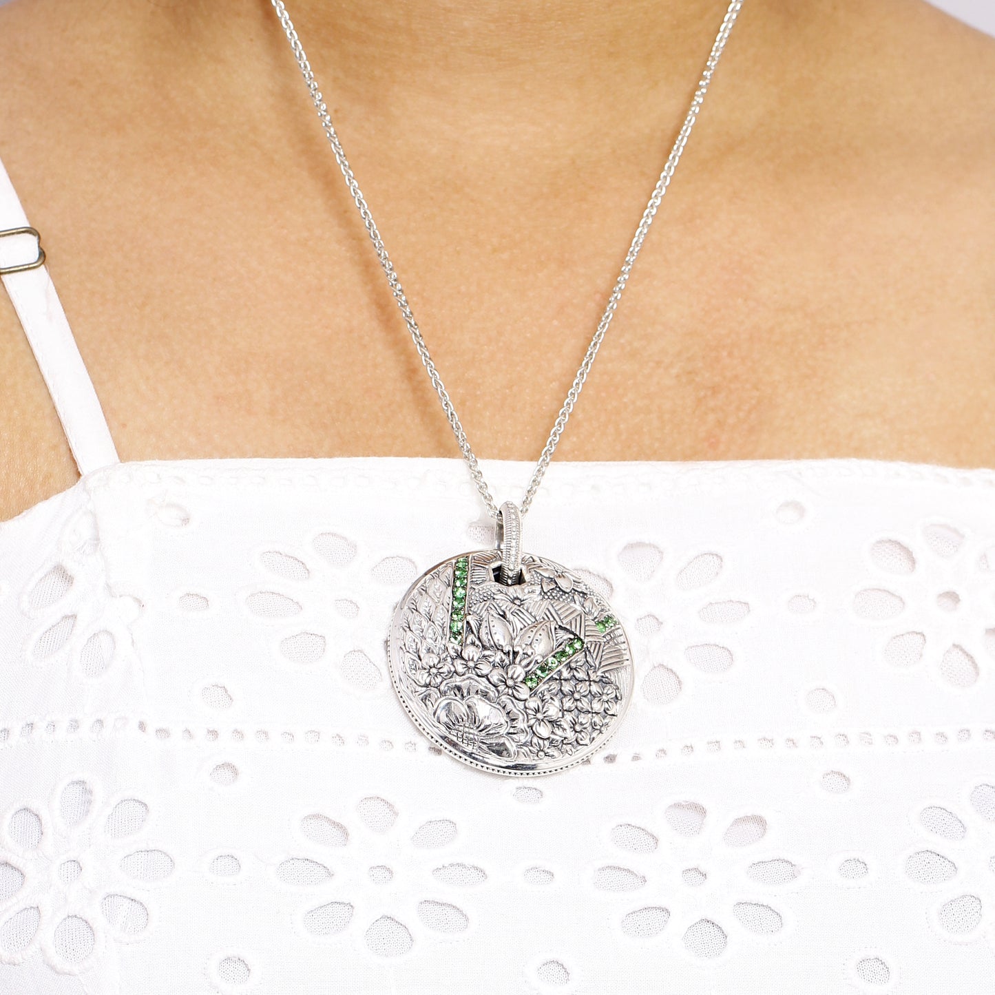 Kyoto Tsavorite 0.75ct Pendant Large in Sterling Silver