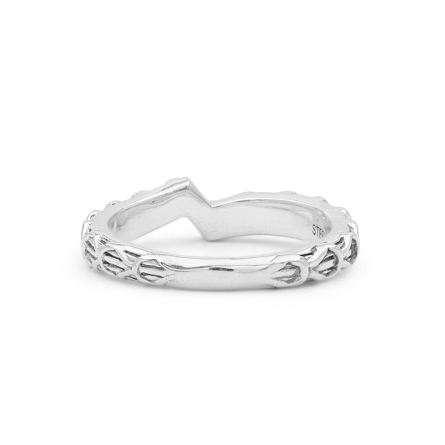 Kyoto Engraved Band in Sterling Silver