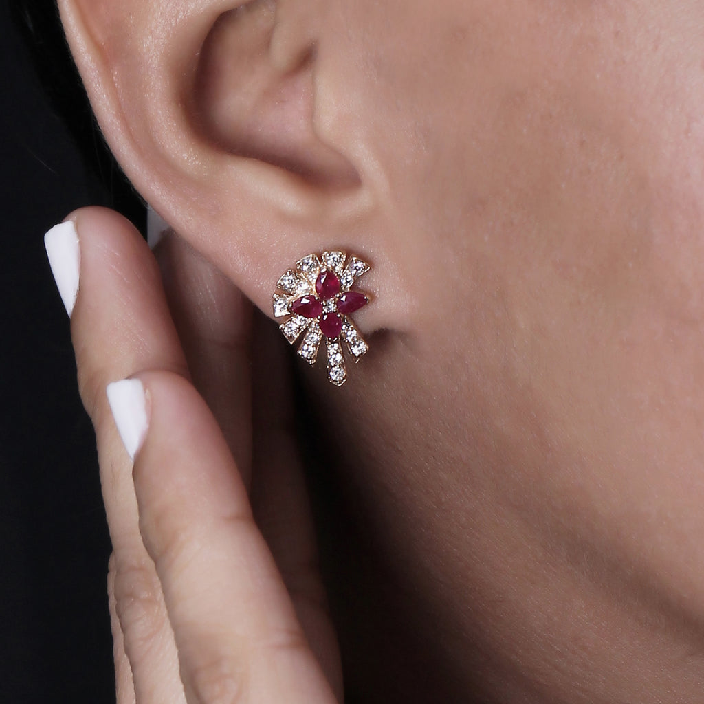 Sunray Ruby 0.64ct and Diamond 0.50ct Earring in 18K Gold