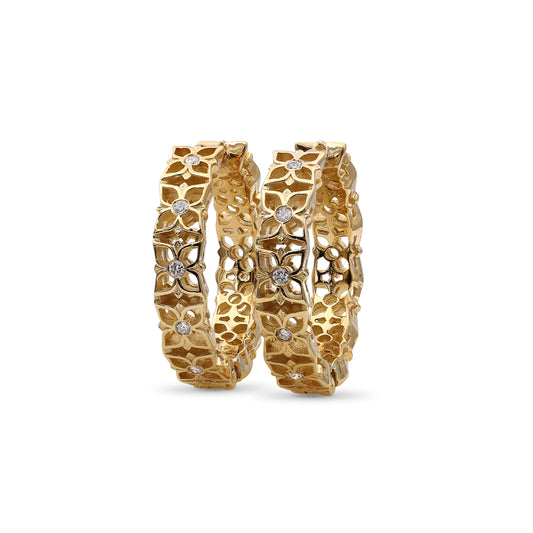 Signature White Diamond 0.10ct 5.10mm Hoop Earring in 18K Gold