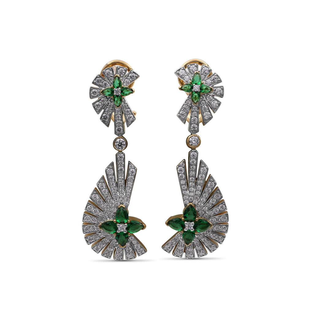 Sunray Emerald 1.60ct and Diamond 2.05ct Earring in 18K Gold