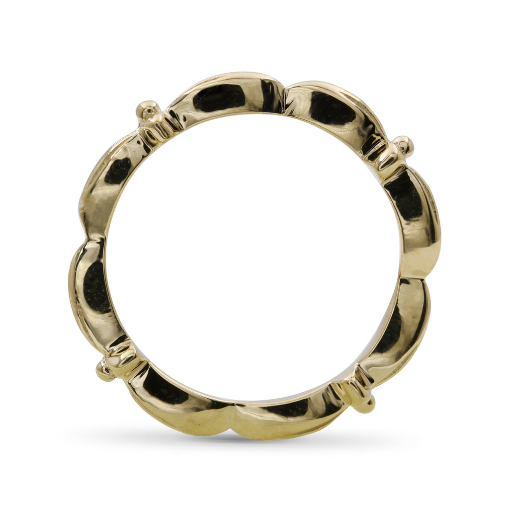 Luxury Floral Engraved Ring in 18K Gold