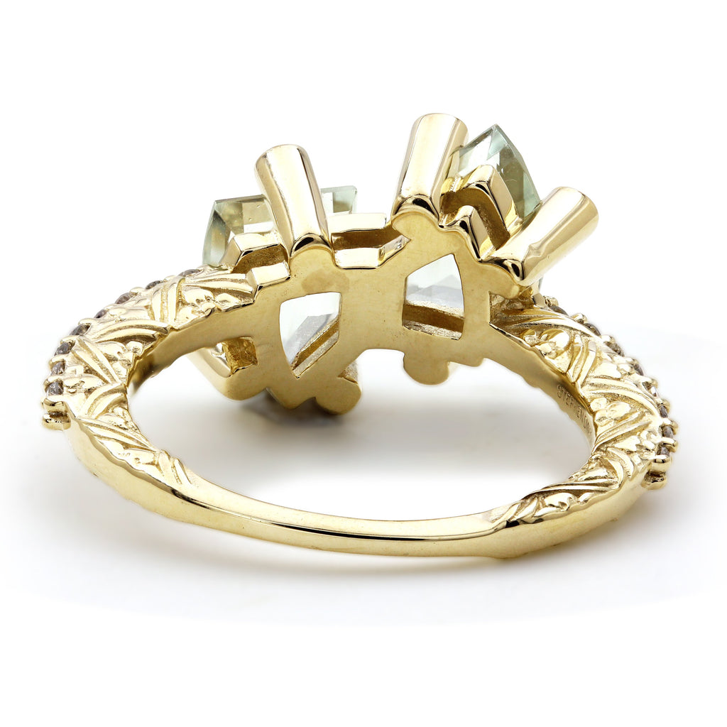 Luxury Green Prasiolite and Diamond 0.30ct Ring in 18K Gold