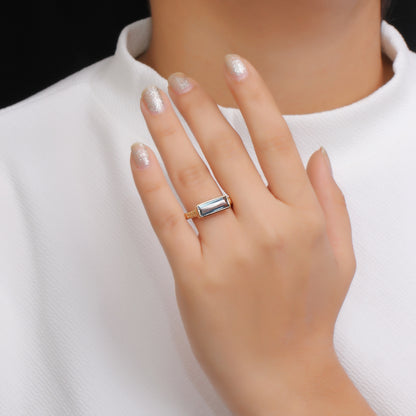 Luxury Blue Topaz 2.50ct Ring in 18K Gold