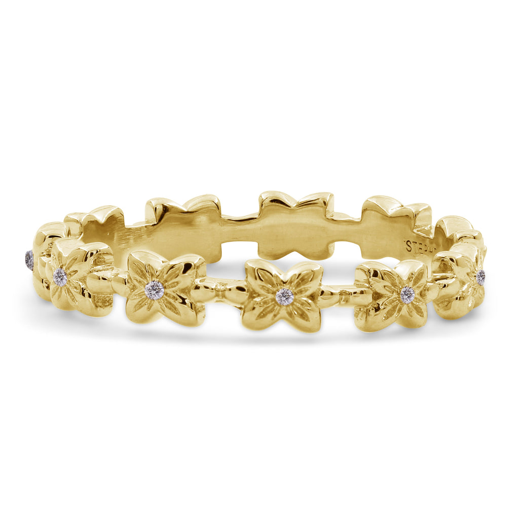 Luxury Sculpted Floral Band with Diamonds in 18K Gold