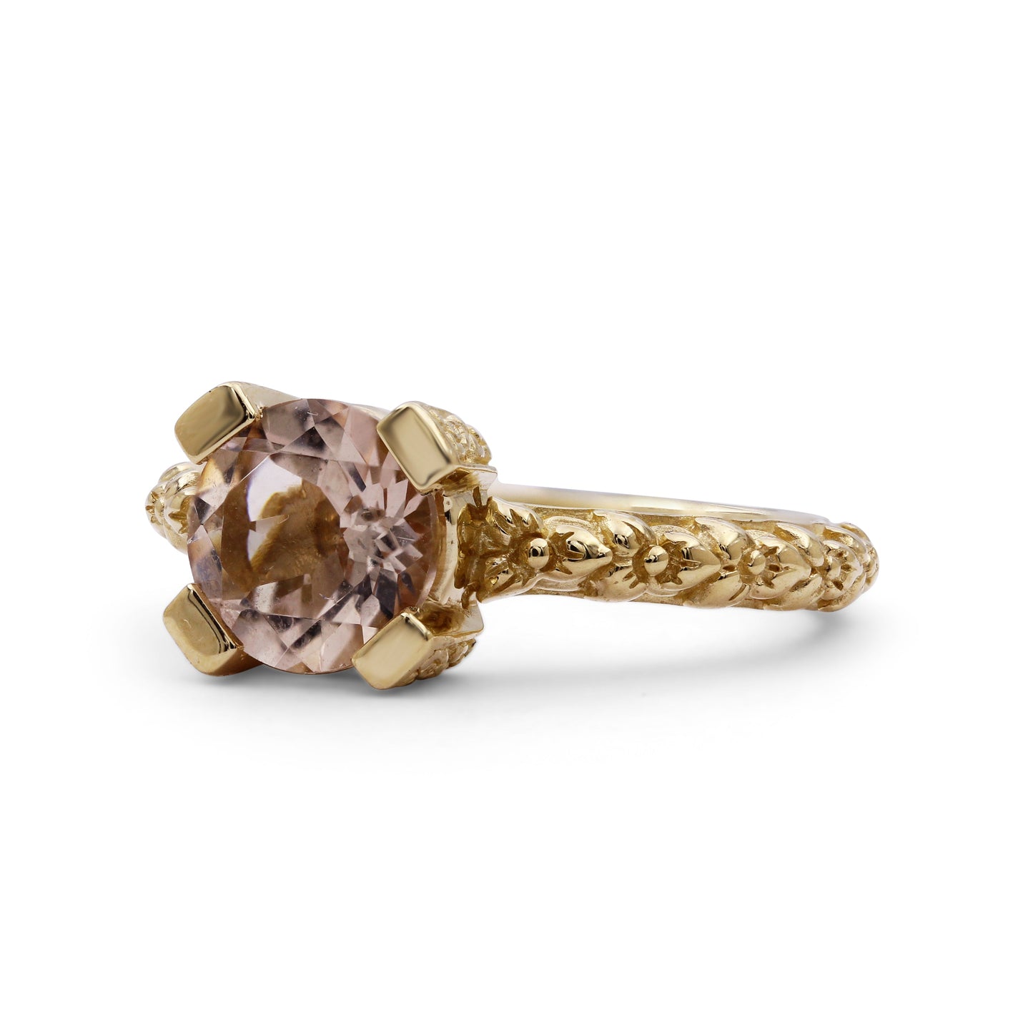 Luxury 8MM Morganite Ring in 18k Gold