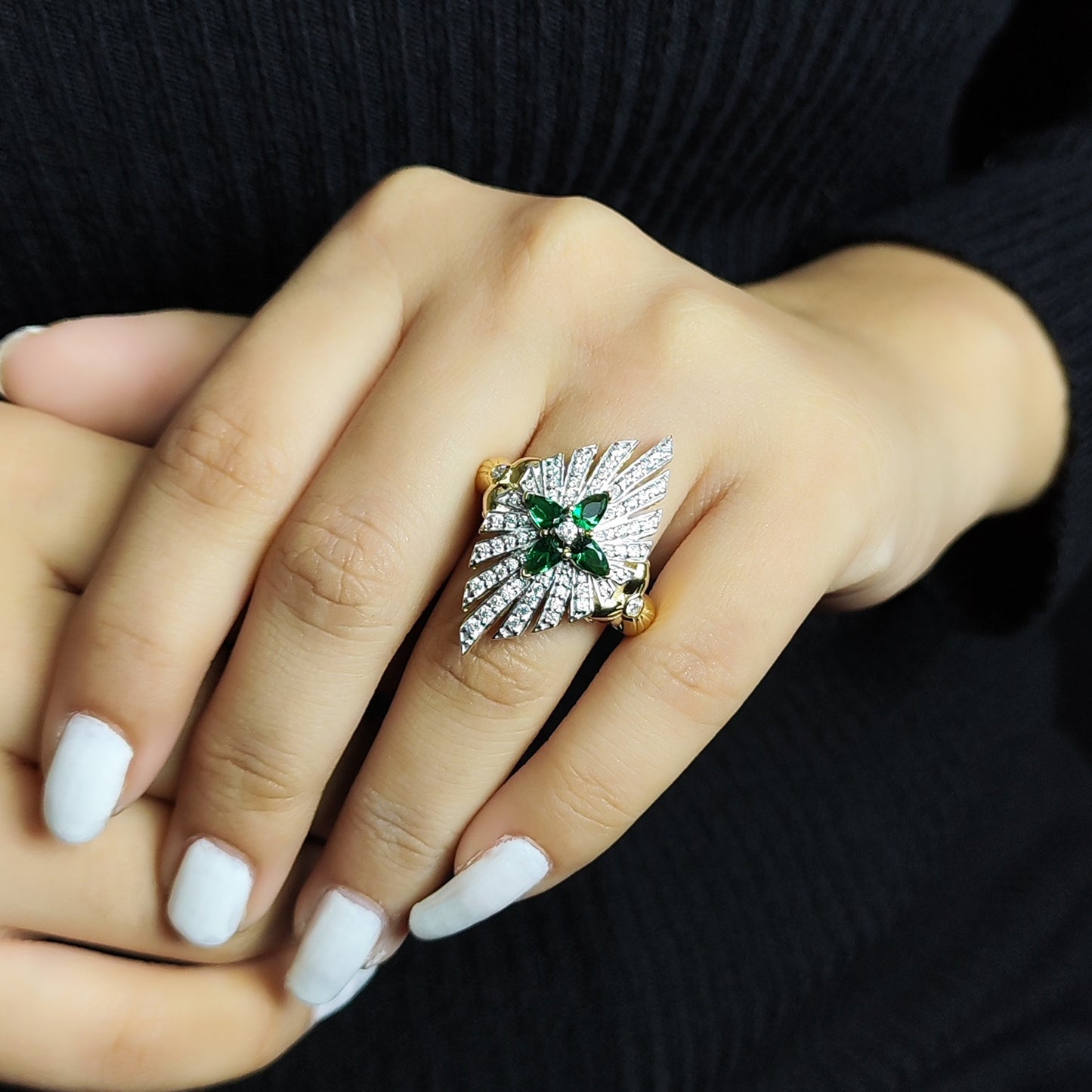 Sunray Emerald 0.85ct and Diamond 0.70ct Ring in 18K Gold