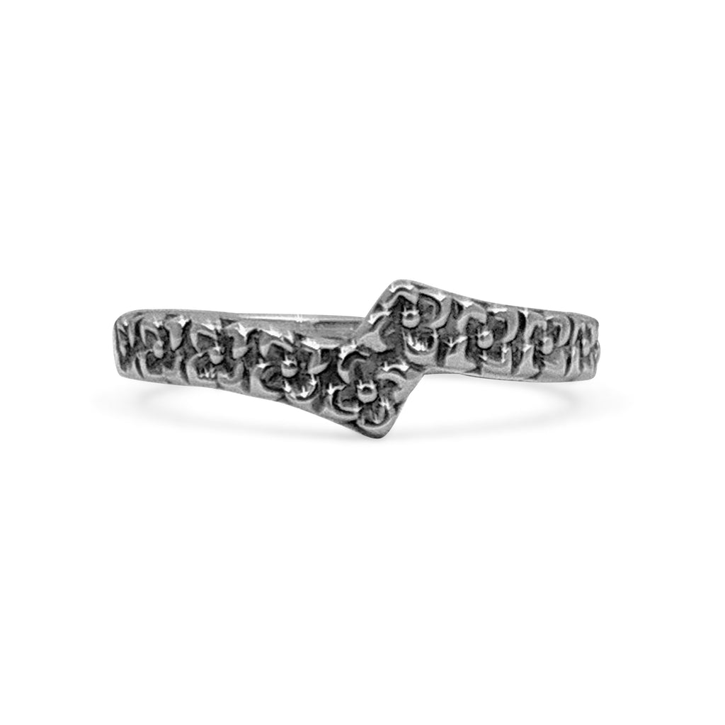 Kyoto Engraved Band Ring in Sterling Silver